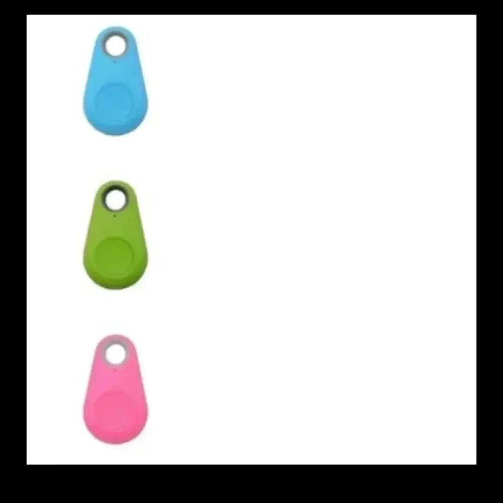 > ONE Mini tracker. Available in blue or green